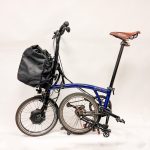 Brompton-Electric Rucksack Frontansicht
